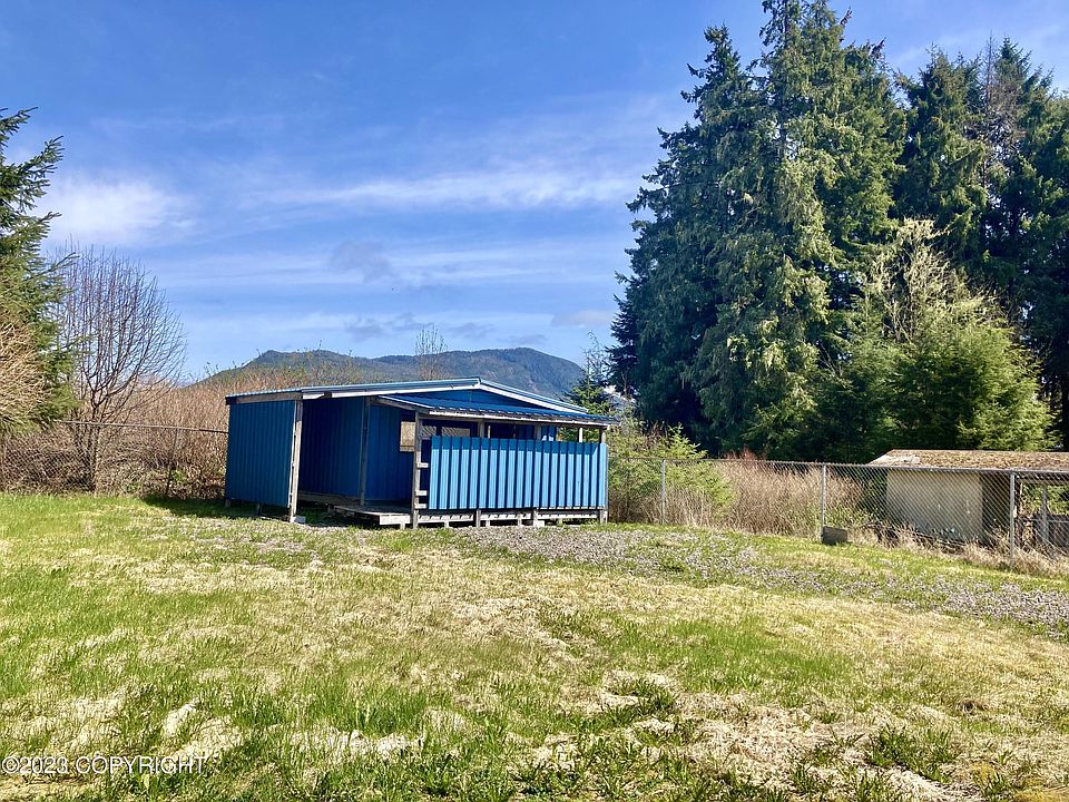 620 Summit St, Klawock, AK 99925 Zillow