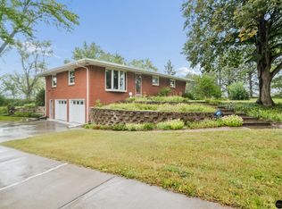 11251 N 56th St, Lincoln, NE 68514