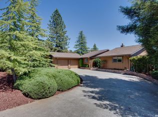 1628 Country Club Dr, Placerville, CA