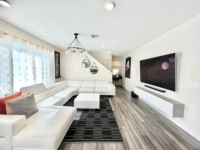 5325 Knights Valley Ln — Photo 21