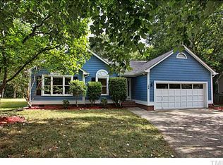 104 Fairfield Ct, Chapel Hill, NC 27516