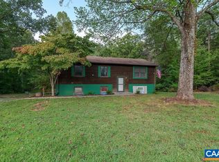 1209 Hollands Rd, Palmyra, VA 22963
