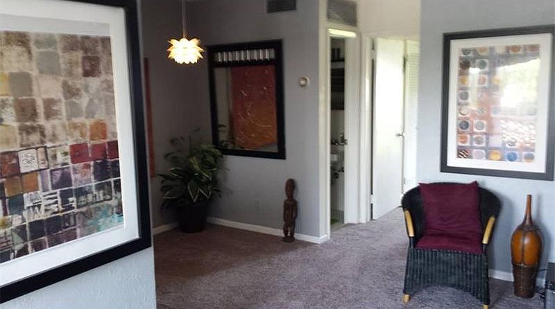 1st image of 2050 NE 39th St #204N