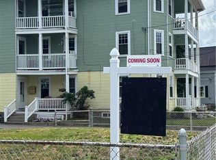 351 Robinson St, Woonsocket, RI 02895