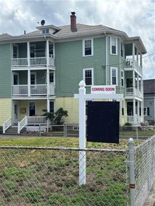 351 Robinson St, Woonsocket, RI, 02895