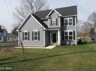 1415 Park Rd, Edgewater, MD 21037