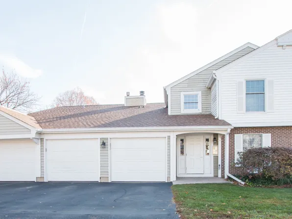 2050 Lancaster Cir APT 101-D, Naperville, IL 60565