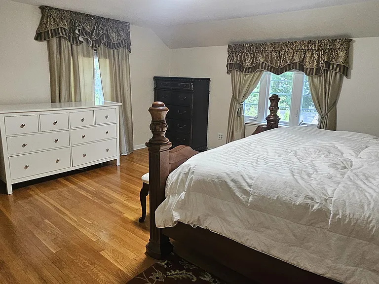 560 Worcester St #1 — Photo 7