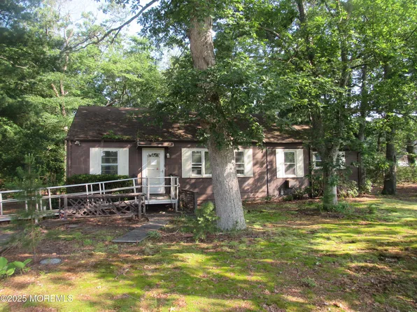 752 Hulses Corner Road, Howell, NJ 07731