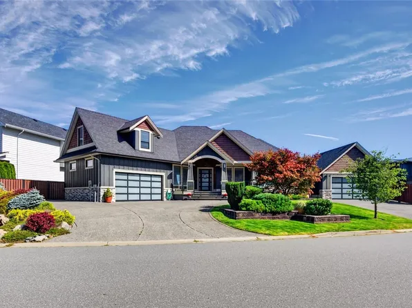 808 Timberline Dr, Campbell River, BC V9H 0A1