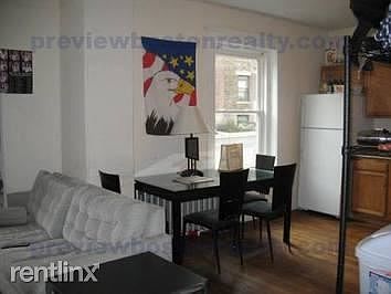 2nd image of 35 South St #118