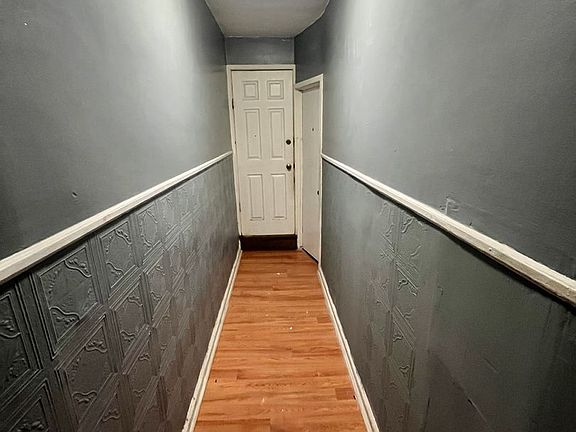 2nd image of 37 Pearl St #A