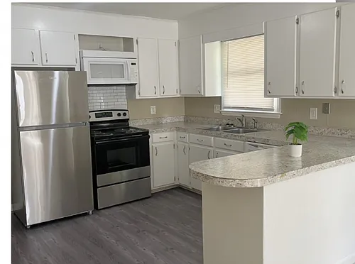 3140 Plantation Dr #B Photo 1 3140 Plantation Dr #B Photo 1