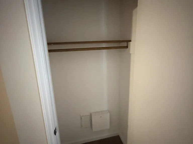 1232 Hamilton Dr — Photo 7