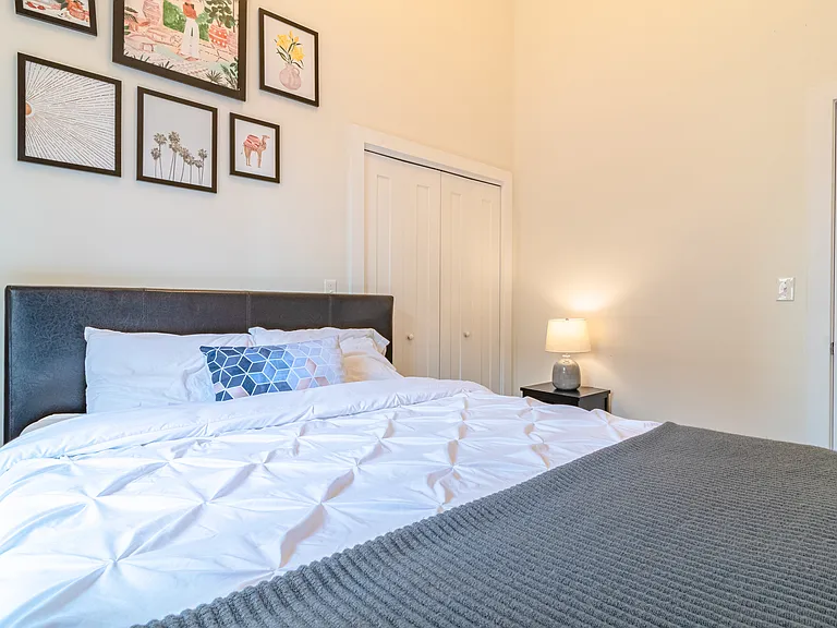 2112 S Michigan Ave #6 — Photo 11