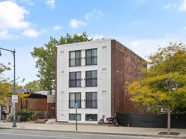 383 Revere Beach Blvd APT 8, Revere, MA 02151