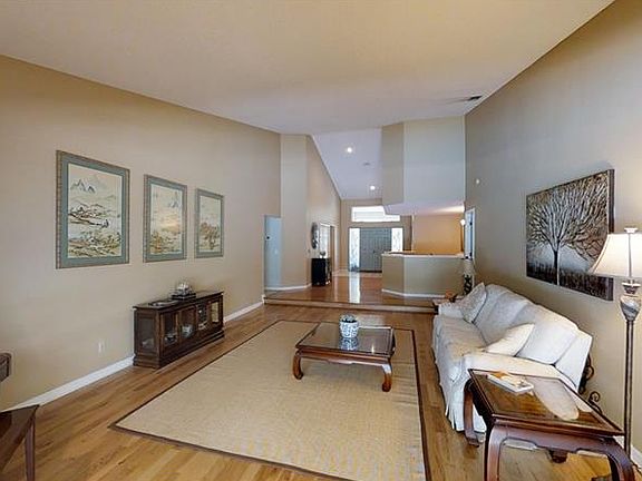 5th image of 16117 Carden Dr