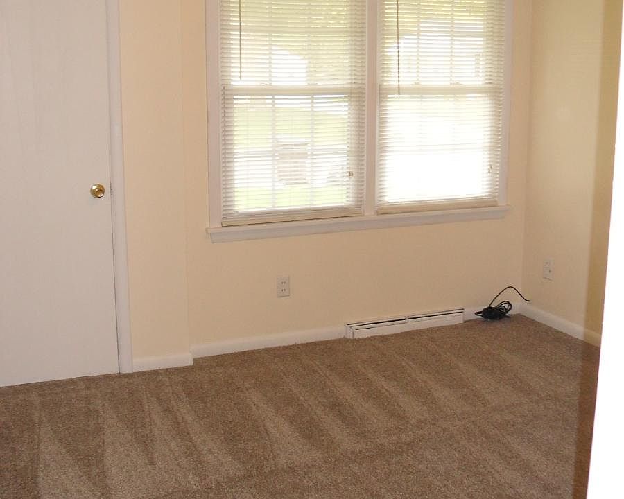 1st image of 2810 W Scenic Dr