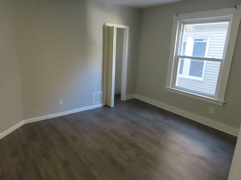 7 Ridgewood St #2 — Photo 9