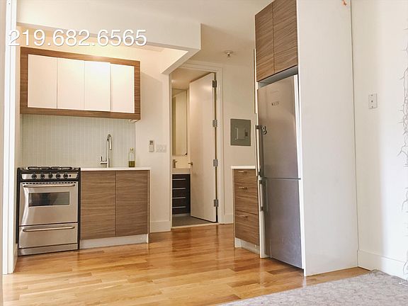 2nd image of 106 Meserole St APT 02B