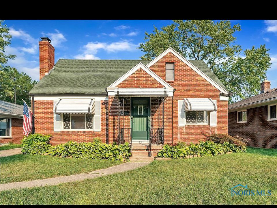 1st image of 3444 Saint Bernard Dr