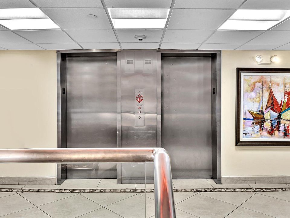 1st image of 1009 N Ocean Boulevard #202
