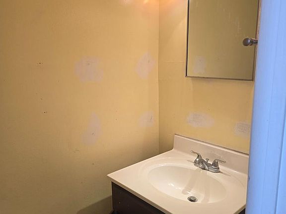 5th image of 2262 Covent Gardens Ct