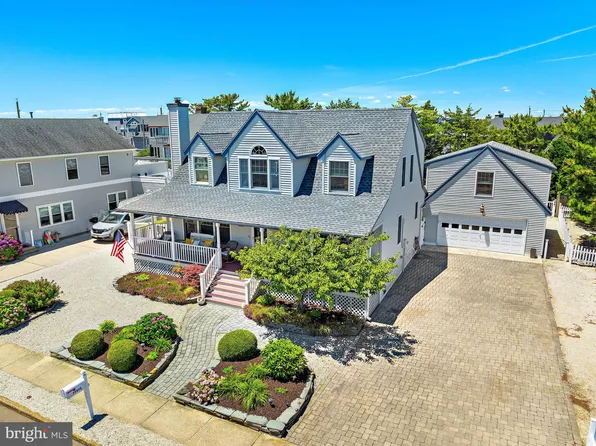 10610 Beach Ave, Brant Beach, NJ 08008