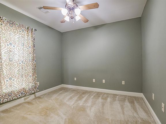 2nd image of 1606 Mitford Pl