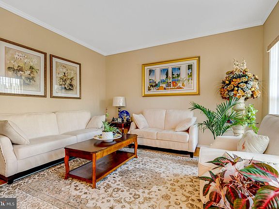 2nd image of 8400 Summer Breeze Pl