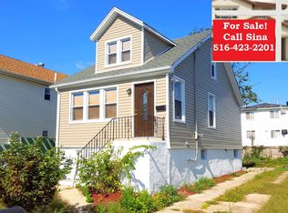 23601 Bentley Rd, Jamaica, NY 11422