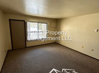 100 E Morning Glory Dr #11347661, Clintonville, WI 54929