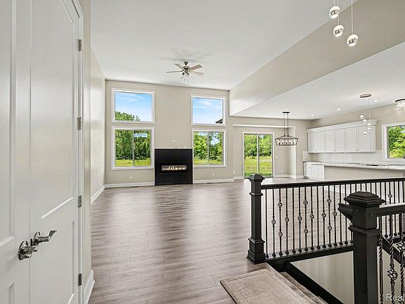 5th image of 68651 Lake Angela Pointe St