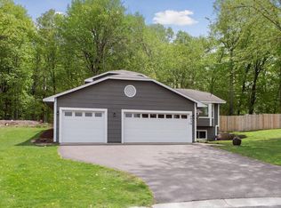 2436 Lost Lake Rd, Mound, MN 55364