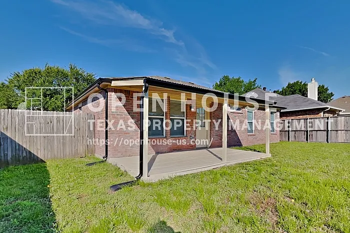 124 Stanford Dr — Photo 17
