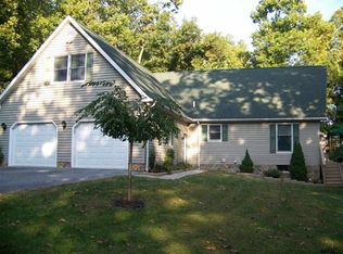 102 Musselman Rd, Hanover, PA 17331