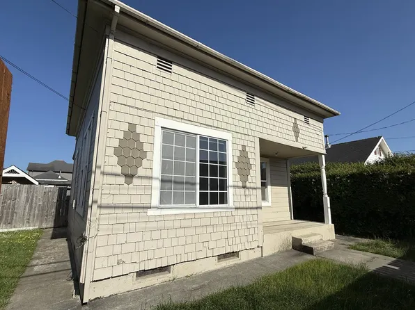 645 7th St, Fortuna, CA 95540