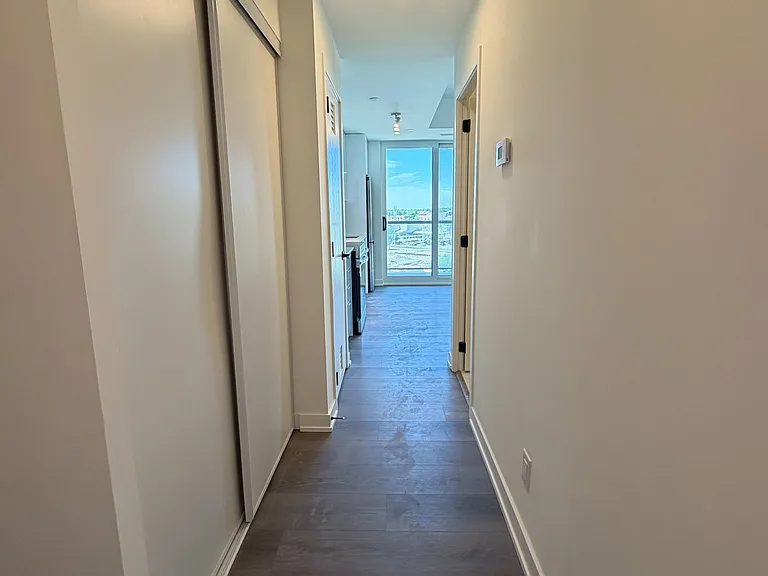 33 Erie Ave #901 — Photo 4