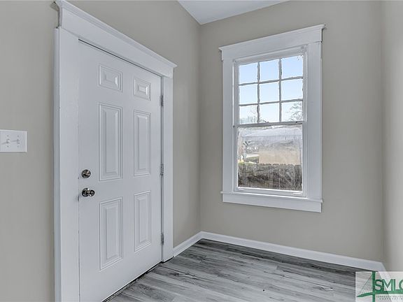 3rd image of 2217 Bolling Street