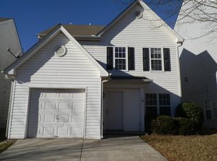 406 Village Overlook Dr, Lawrenceville, GA 30046