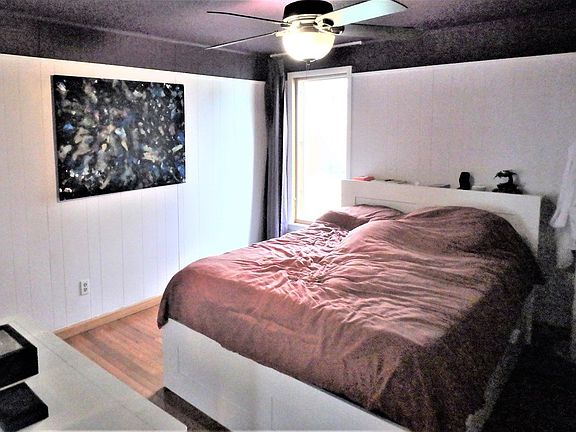 5th image of 816 E Normal St