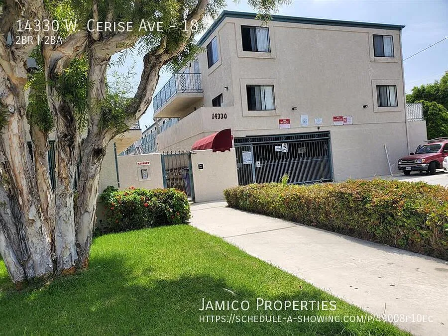 2 bed, $2,000 — Photo 3