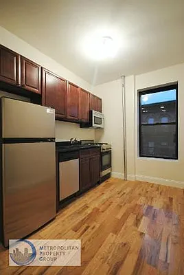 Rented by Metropolitan Property Group | media 35