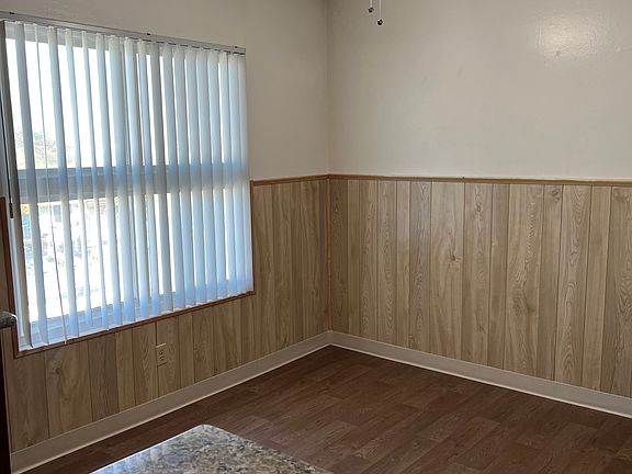 4th image of 5055 Saratoga Ave #20
