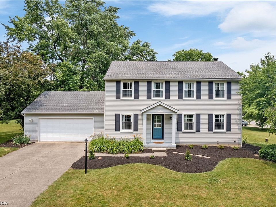 1st image of 1815 Carver Ln
