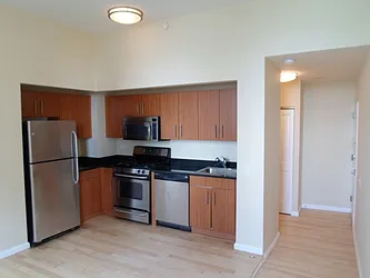 Sold by Manhattan Network Inc.