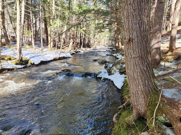 106 Mount Ephraim Road, Searsport, ME 04974
