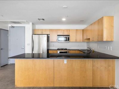 285 W 6th St APT 306, Los Angeles, CA, 90731
