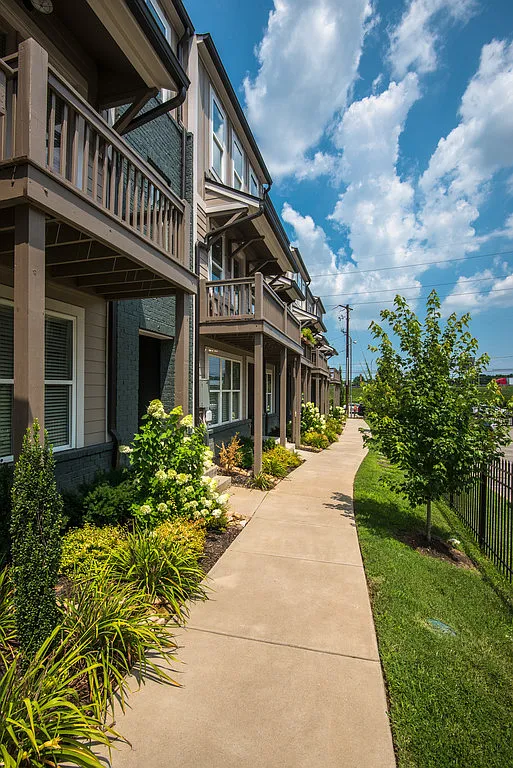 3BR/3.5BA is Right Size, Right Price, and Right Nice at 8th & Wedgewood — Photo 3