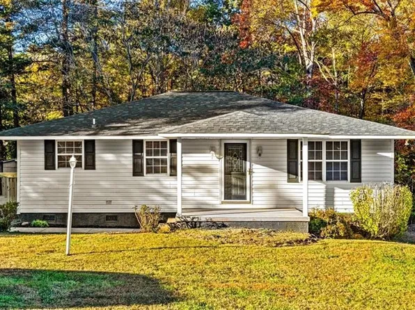 855 Blackberry Rd, Thomasville, NC 27360